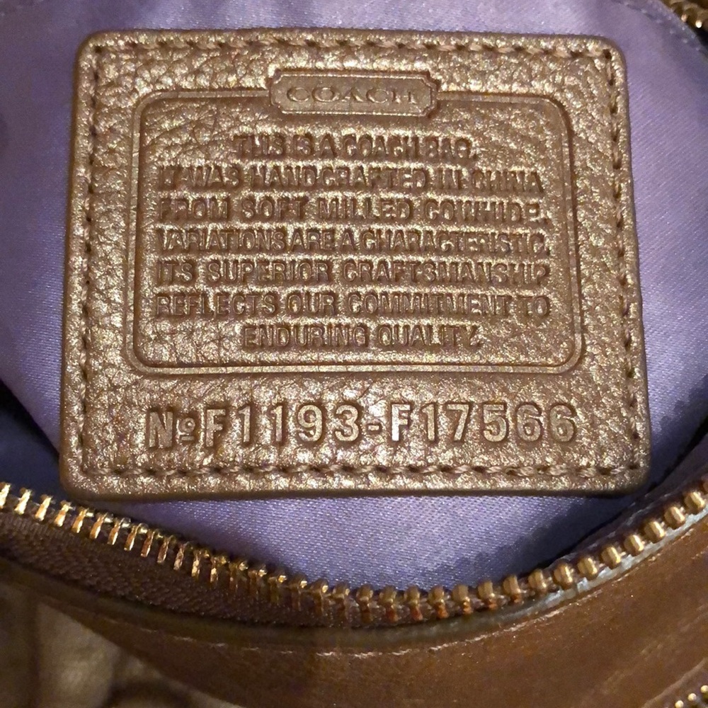 Coach Bag - Picture 4 of 4